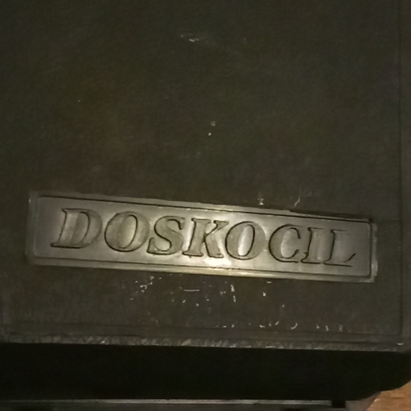 very nice wnt Doskocil pistol case it is extremely nice and is new with tags - Picture 3 of 4